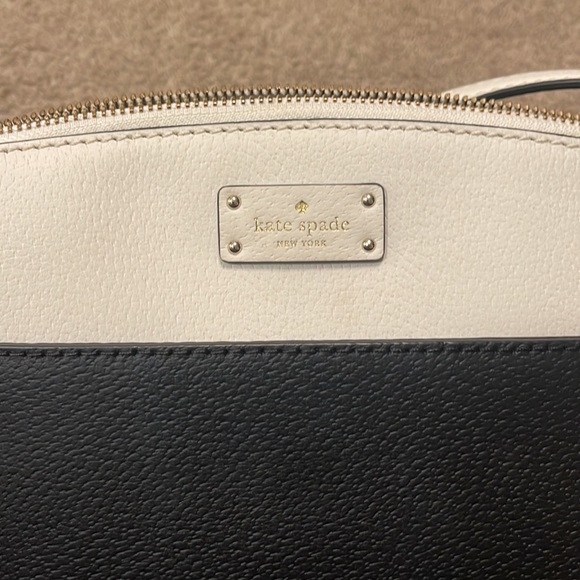 Kate Spade Crossbody Bag - Picture 2 of 6